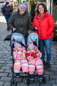 Samerberger Dorfadvent verzaubert mit festlichem Glanz und besinnlichen Momenten