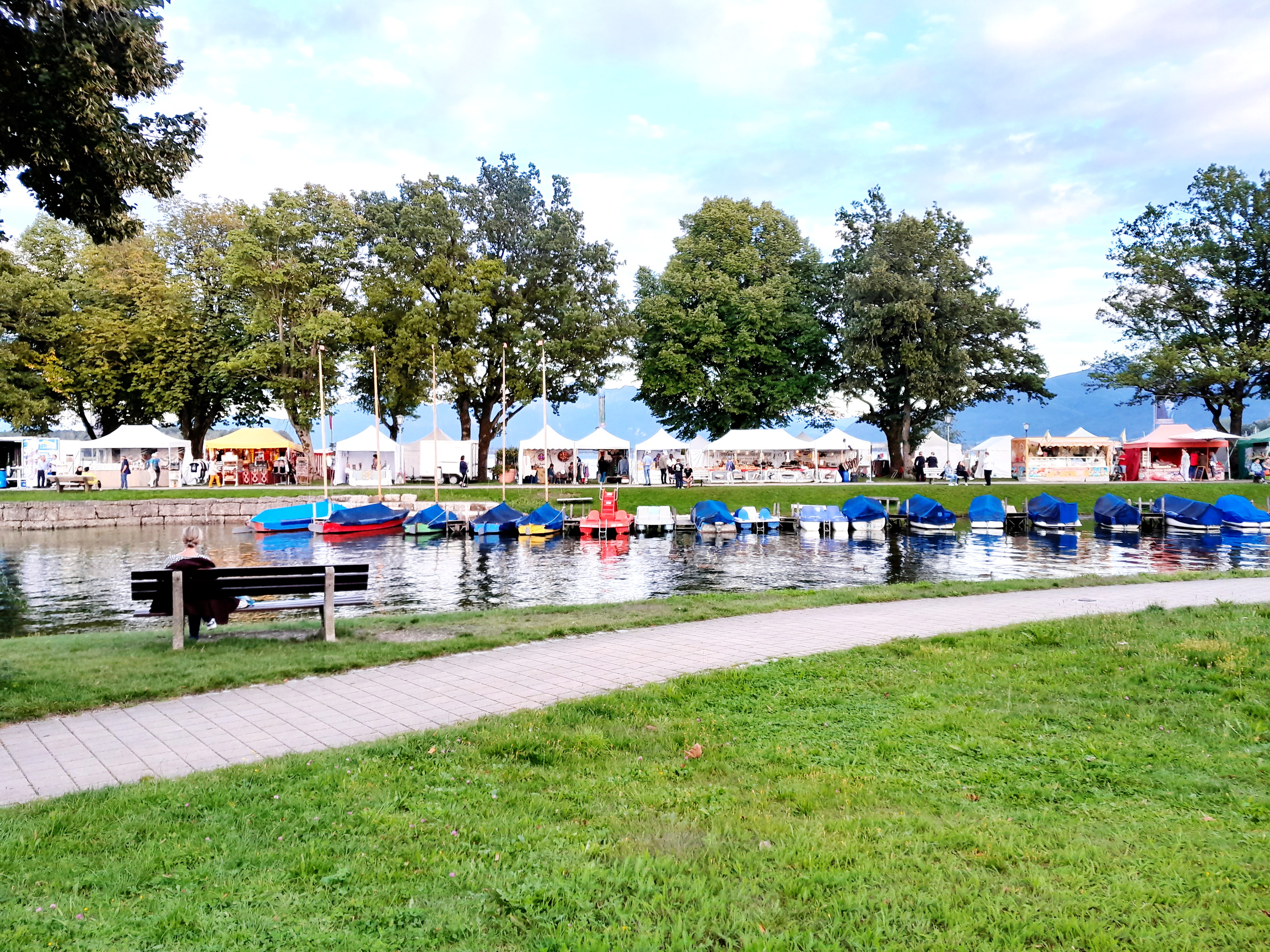 Sommermarkt-in-Prien-direkt-am-Chiemsee