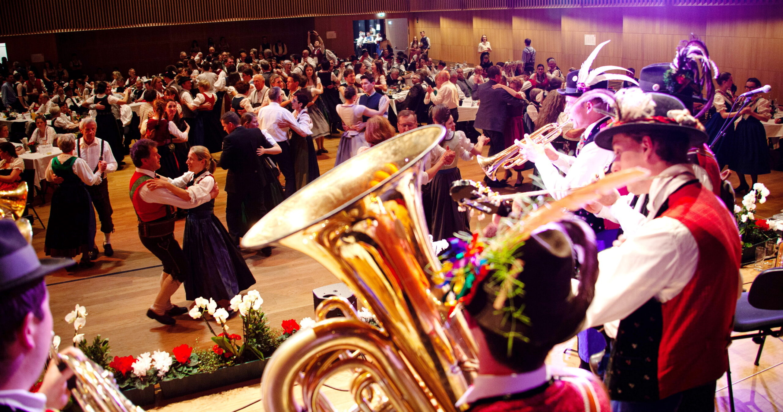 Einladung-zum-Tiroler-Musikantenball