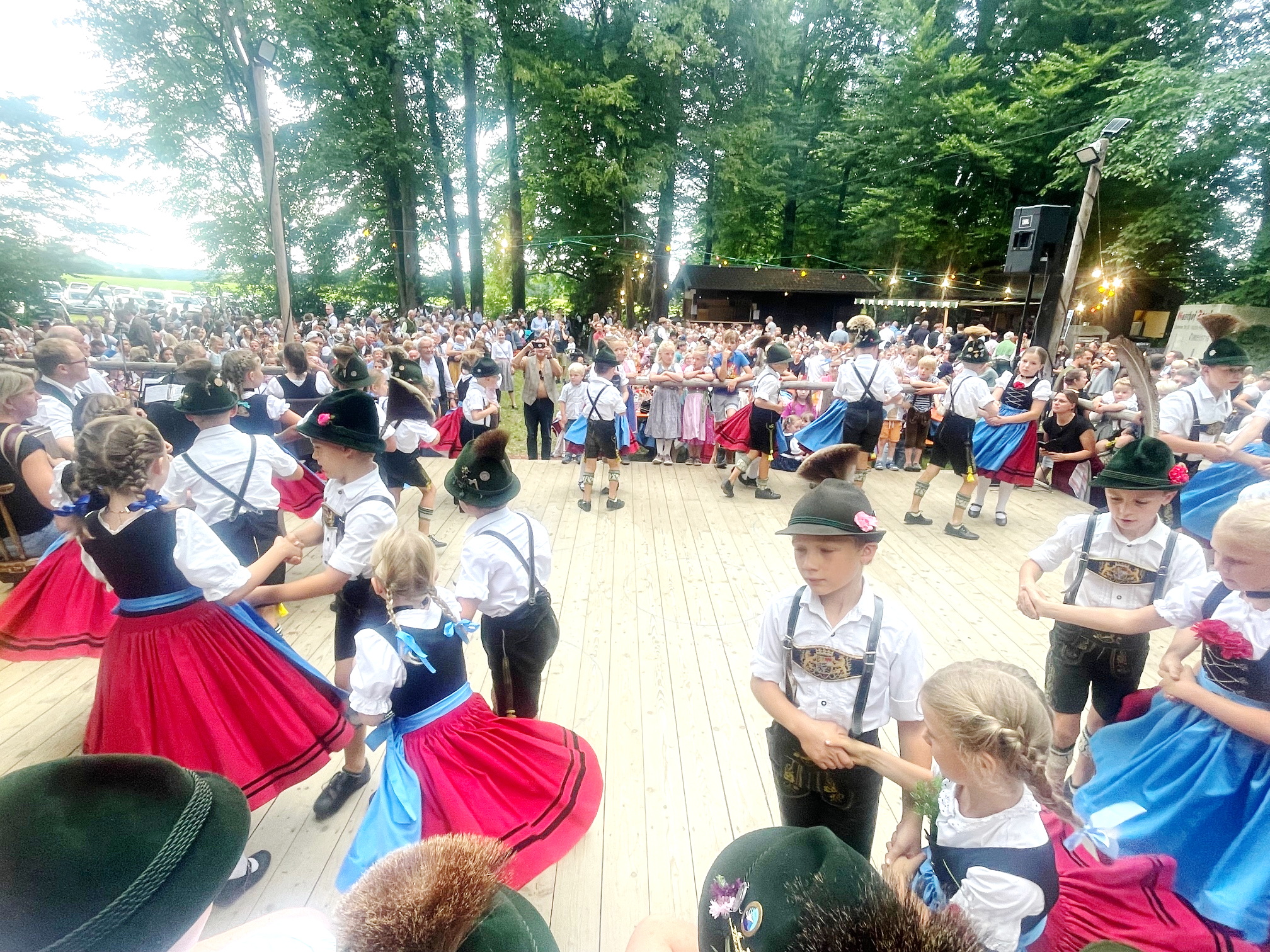 Wildenwarter-Waldfest-am-Donnerstag