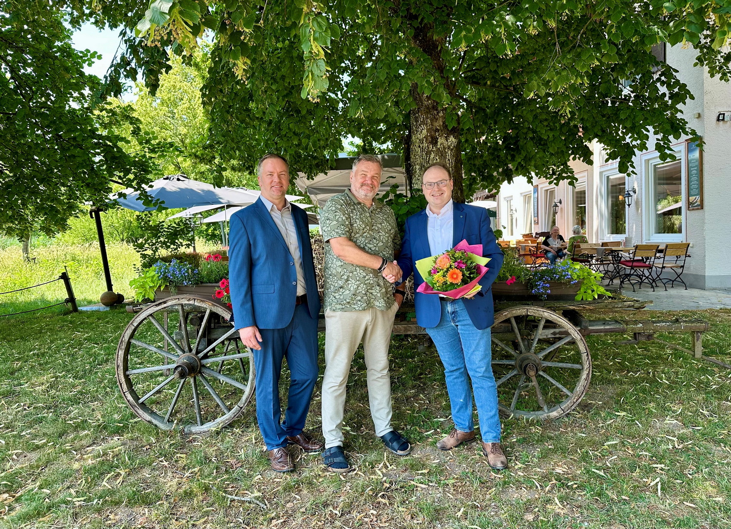 Prien-Auszeichnung-f-r-Fischer-am-See-