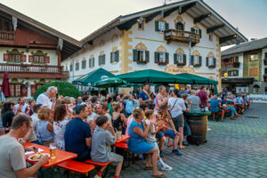 Sommerfest auf dem Törwanger Dorfplatz