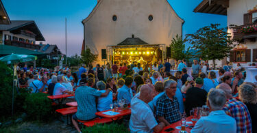 Sommerfest auf dem Törwanger Dorfplatz