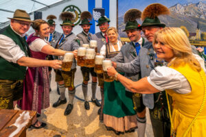 O’zapft is in Nußdorf: Gaufest und 130 Jahre GTEV Alpenrose feierlich eröffnet