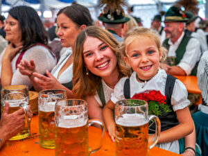 O’zapft is in Nußdorf: Gaufest und 130 Jahre GTEV Alpenrose feierlich eröffnet