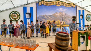 O’zapft is in Nußdorf: Gaufest und 130 Jahre GTEV Alpenrose feierlich eröffnet