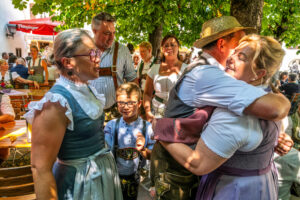 Ein ganzer Ort gratulierte: Susanne Grandauer feierte ihren 50. Geburtstag