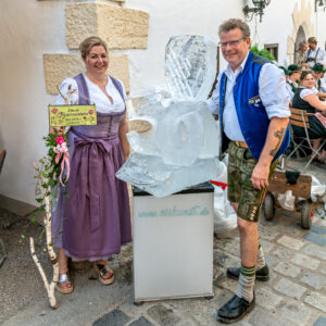 Ein ganzer Ort gratulierte: Susanne Grandauer feierte ihren 50. Geburtstag