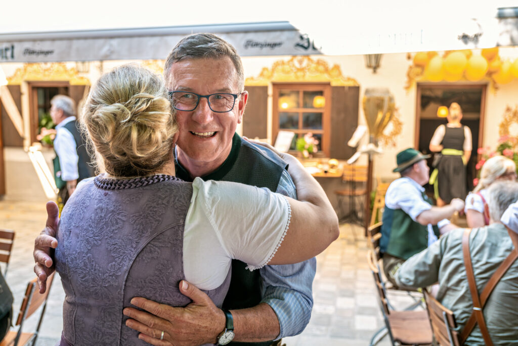 Ein ganzer Ort gratulierte: Susanne Grandauer feierte ihren 50. Geburtstag