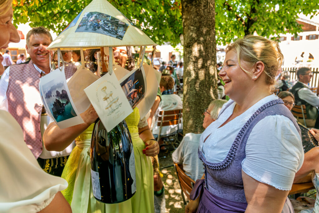Ein ganzer Ort gratulierte: Susanne Grandauer feierte ihren 50. Geburtstag
