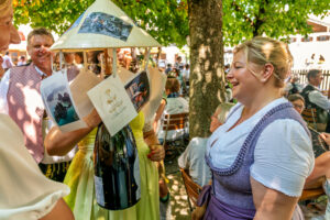 Ein ganzer Ort gratulierte: Susanne Grandauer feierte ihren 50. Geburtstag
