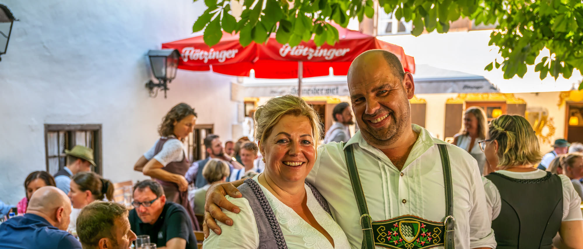 Ein-ganzer-Ort-gratulierte-Susanne-Grandauer-feierte-ihren-50-Geburtstag