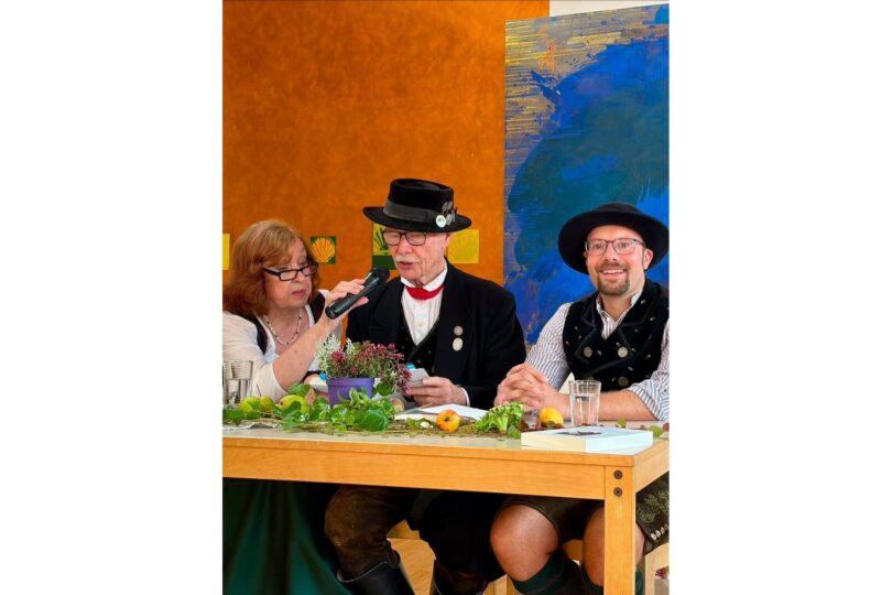 Irmi Heinzinger, Dr. Edgar Forster und Markus Erhorn voll in Aktion (v.l.)