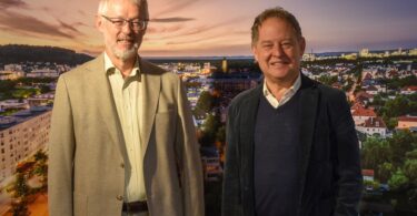 Erster Bürgermeister Florian Schneider begrüßte den neuen ChemDelta-Sprecher Dr. Georg Weichselbaumer zum offiziellen „Antrittsbesuch“ im Rathaus.