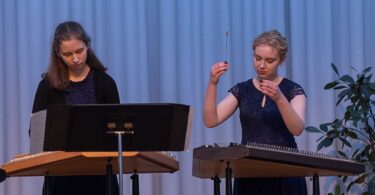 Das dynamische Duo beim Musizieren (3. Platz 2024).