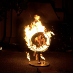 Feuershow der Flying Freaks als Teil des Programms bei den "Rosigen Zeiten".