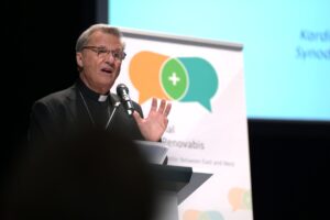 Kardinal Mario Grech bei seiner Rede auf dem Kongress