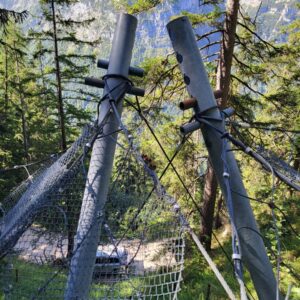 Halte- und Verzahnungsstellen der Lawinennetze an der Weißwand
