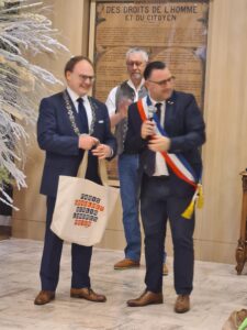 Begrüßung und Austausch der Delegationen im Rathaus von Graulhet.