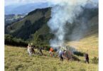 Schwenden am Geigelstein: gemeinsamer Einsatz vor großartiger Kulisse