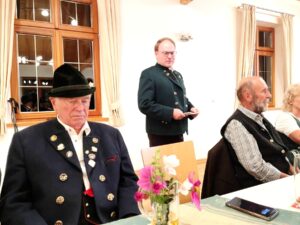 Bürgermeister Andreas Friedrich bei seinem Grußwort.