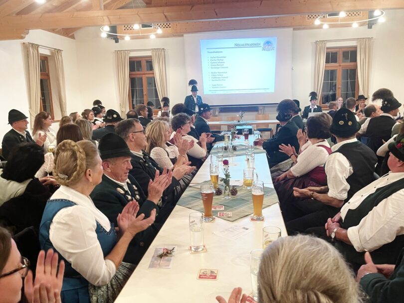Versammlung des GTEV Daxenwinkler Atzing im Vereinshaus.