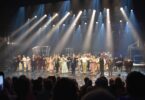 Das Ensemble von ZEPPELIN bei der Verbeugung