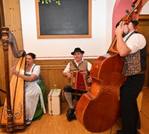 Die ‚Veteraner-Musi‘ sorgte beim Ehrungsabend für musikalische Unterhaltung.