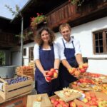 Beim Obstverkauf der Familie Blank aus Waging sind viele regionale Apfelsorten erhältlich.