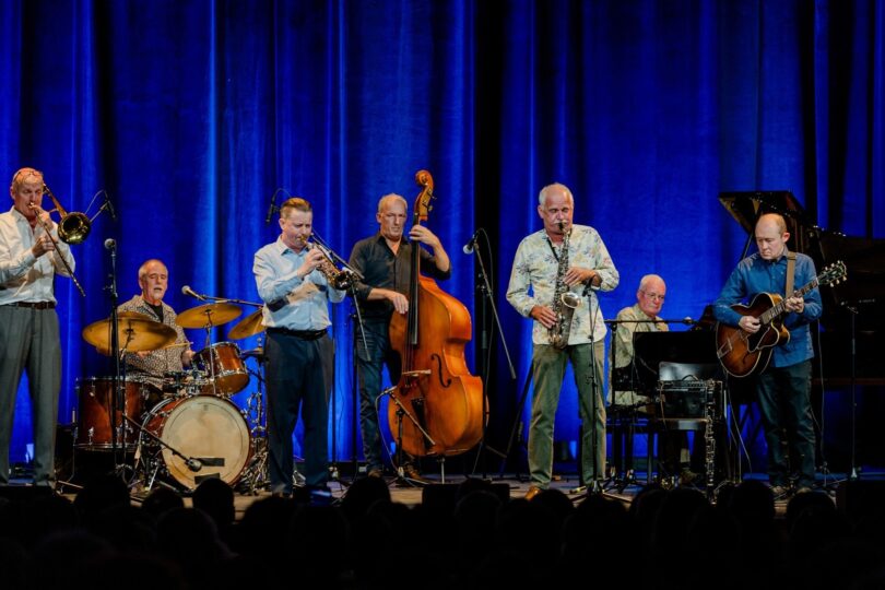Storyville Shakers feat. Colin Dawson.