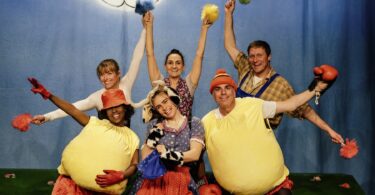 Ensemble des Kindermusicals Die Kuh, die wollt ins Kino gehn