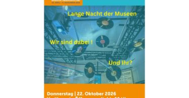 Plakat zur Langen Nacht der Museen mit Hinweis auf verlängerte Öffnungszeiten und reduzierten Eintritt