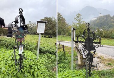 Marterl und Informationstafel am Ort der Mordtat in Weidachwies – Das Marterl mit Blick zur Burg Hohenaschau