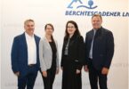 Das neue Führungsteam „Stab Landrat“ (von links): Persönlicher Referent und Stabsstellenleiter Martin Strobl, Pressesprecherin Alexandra Feil, stellvertretende Stabsstellenleiterin Stephanie Kunz und Landrat Michael Koller.