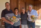 Von links Wolfgang Zintel (Leiter des Sozialen Netzwerkes), Anni Huber, Sybille Hergeth und Bürgermeister Thomas Müllinger