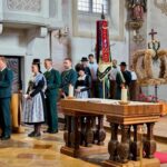 Mitglieder des GTEV Heutau trugen die Fürbitten vor.