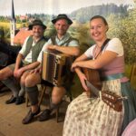 Mit fetzigen Klängen präsentierte sich die Moosrand-Musi