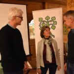 Von links Ulrich Penzkofer, Beate Rutkowski und Bürgermeister Andreas Scheck